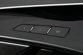 Audi S8 571HP/HUD/PANO/360 /B&O/AMBI/MASSAGE/582b, снимка 13