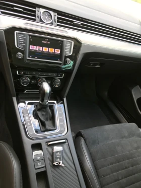 VW Passat 2, 0tdi.190k.R-line. - 28990 лв. - 33889293 14