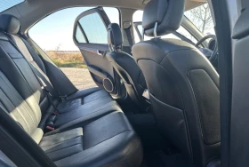 Mercedes-Benz C 300, снимка 5 - Автомобили и джипове - 53639288