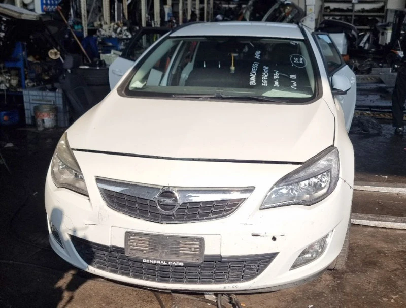 Opel Astra 1.6 i и 1.7 CDTI, снимка 1 - Автомобили и джипове - 41395043