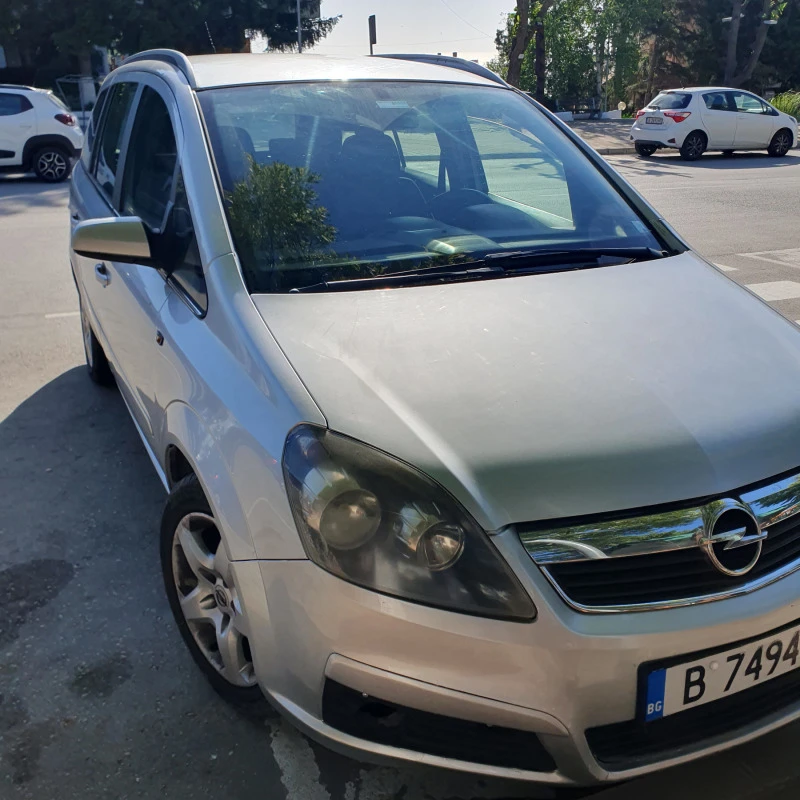 Opel Zafira 1.6i, снимка 11 - Автомобили и джипове - 47275347