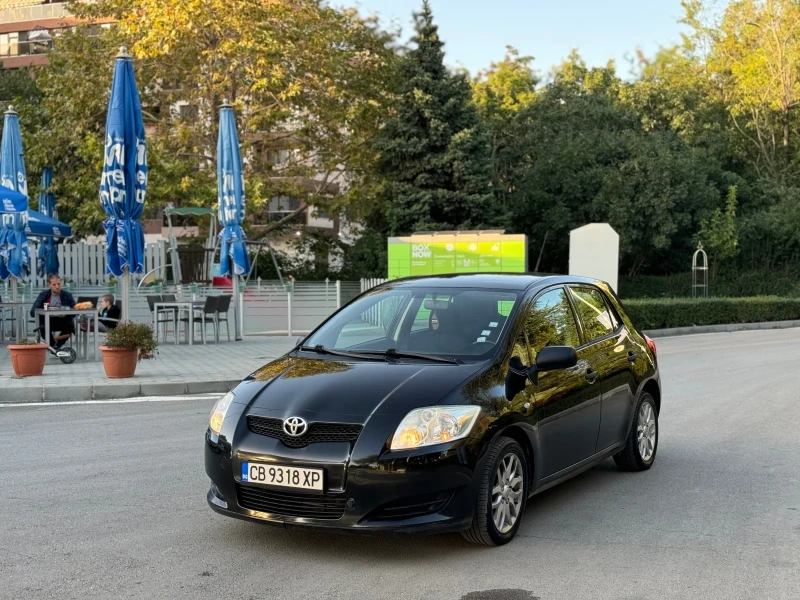 Toyota Auris 1.4 D4D, снимка 5 - Автомобили и джипове - 47480630