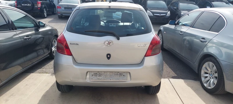 Toyota Yaris, снимка 3 - Автомобили и джипове - 47621871