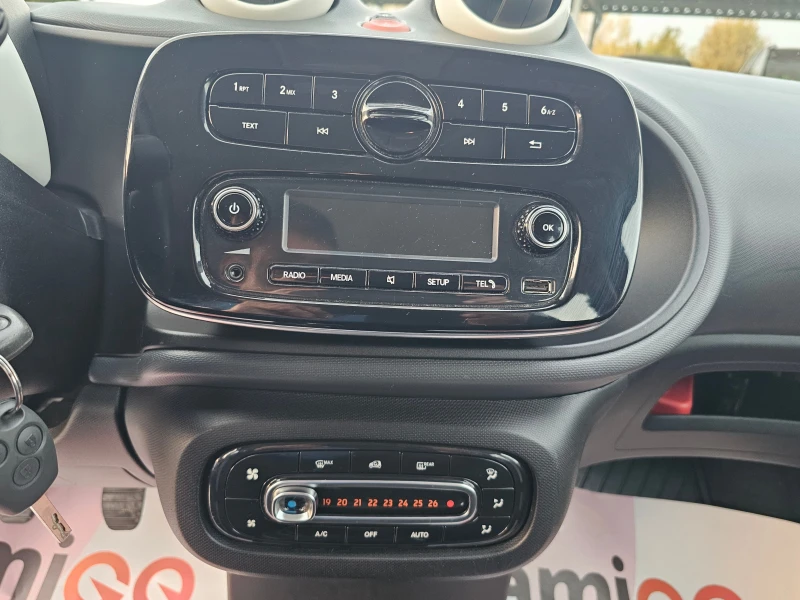 Smart Forfour 1.0 БЕНЗИН EURO 6b! ! КЛИМАТИК, снимка 16 - Автомобили и джипове - 47775806