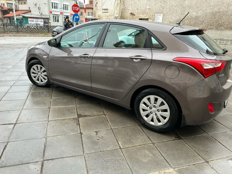 Hyundai I30, снимка 8 - Автомобили и джипове - 48258823