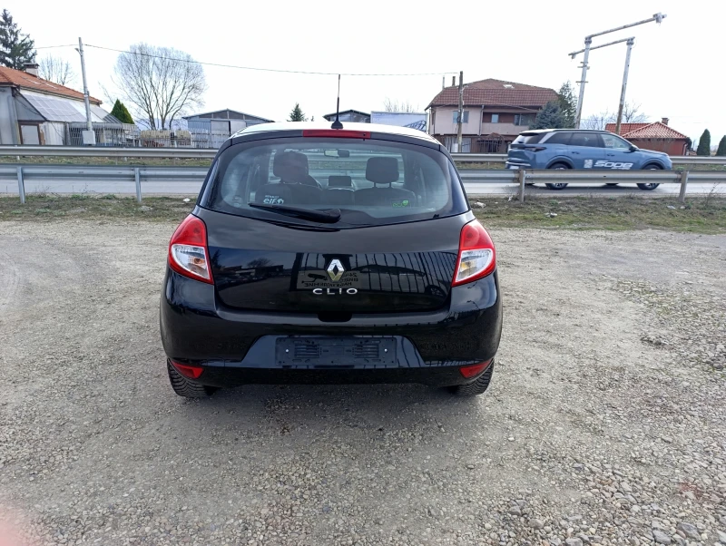 Renault Clio 1.2i-101кс. БЕНЗИН, снимка 6 - Автомобили и джипове - 49506105