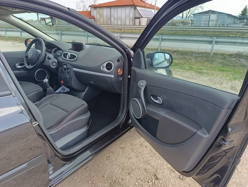 Renault Clio 1.2i-101кс. БЕНЗИН, снимка 15 - Автомобили и джипове - 49506105