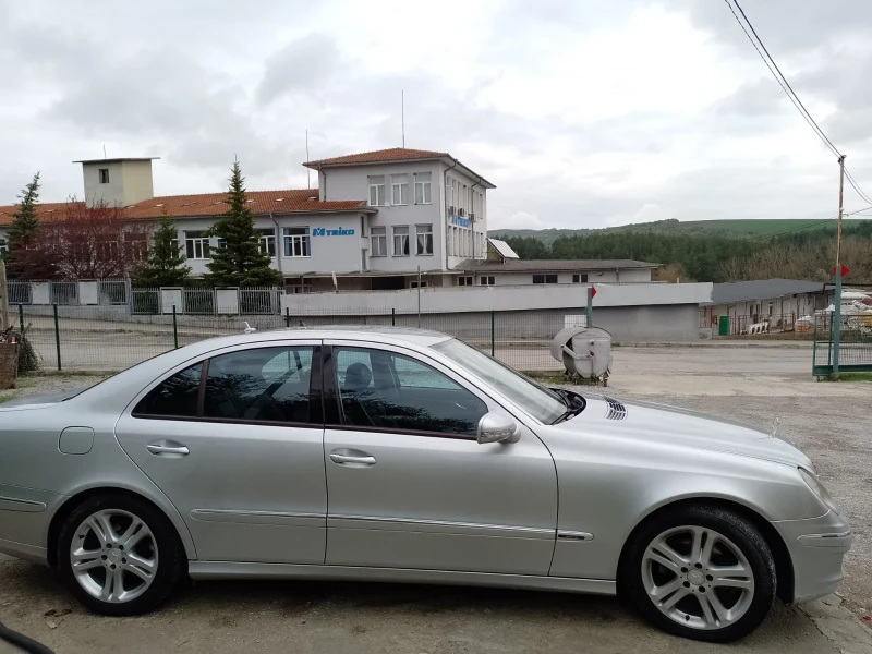 Mercedes-Benz E 320 EVO, снимка 4 - Автомобили и джипове - 52777549