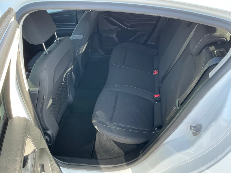 Ford Focus 1.5 TDCI, снимка 15 - Автомобили и джипове - 50404720