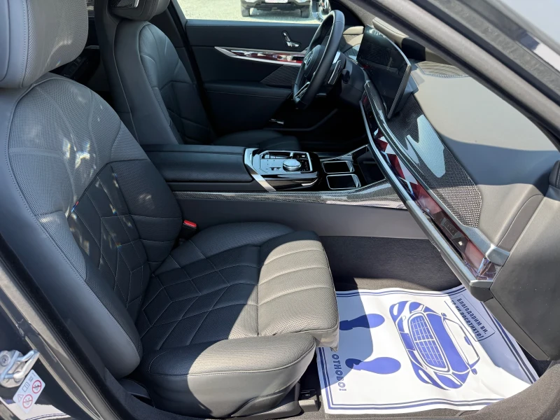 BMW 740 КОЛЕДНО НАМАЛЕНИЕ!!(KATO НОВА)^(X-Drive)^(M-Paket), снимка 14 - Автомобили и джипове - 51444080