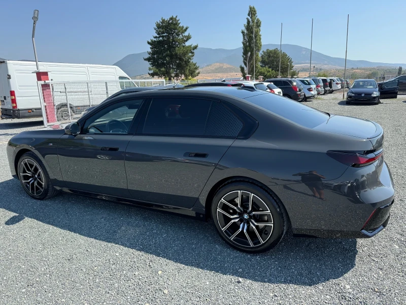 BMW 740 КОЛЕДНО НАМАЛЕНИЕ!!(KATO НОВА)^(X-Drive)^(M-Paket), снимка 8 - Автомобили и джипове - 51444080