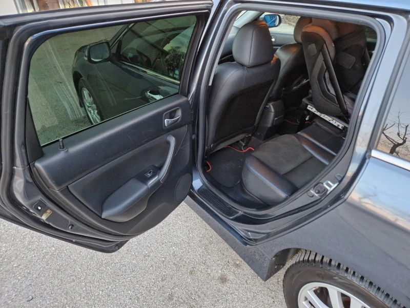 Honda Accord 2.4 I-VTEC Газ.Инж, снимка 9 - Автомобили и джипове - 52656880