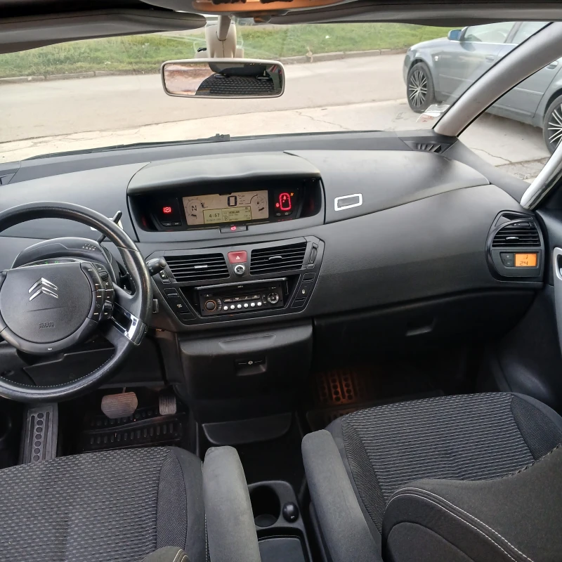 Citroen C4 Picasso, снимка 12 - Автомобили и джипове - 52855739