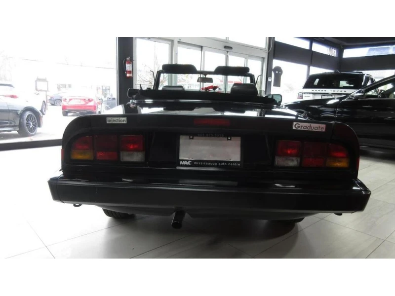 Alfa Romeo Spider * Graduate Spyder Injection * CARFAX * ЦЕНА ДО БГ, снимка 4 - Автомобили и джипове - 53020565