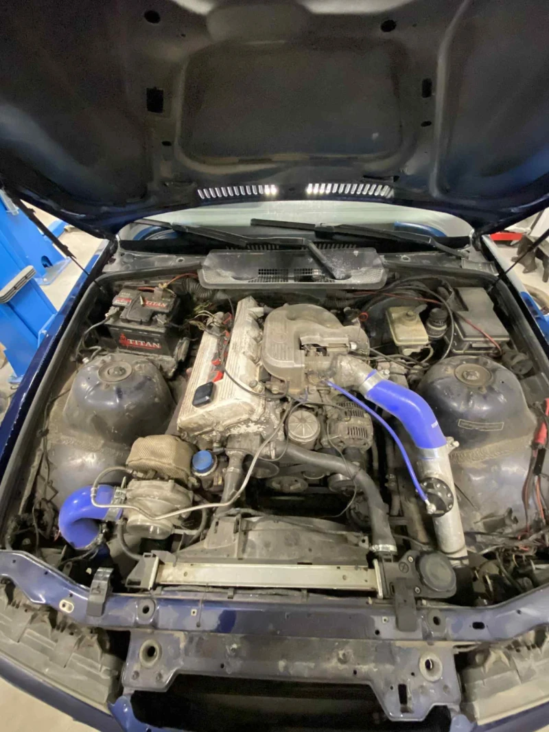 BMW 318 IS TURBO, снимка 8 - Автомобили и джипове - 53106944