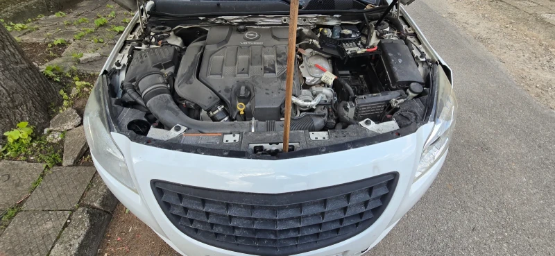 Opel Insignia 2.8 турбо 4х4 260 коня НА ЧАСТИ - 1234 лв. - 18880887 1