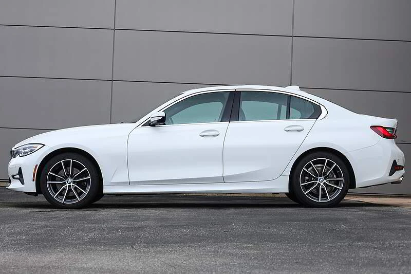 BMW 330 * CARFAX *    | Mobile.bg   3