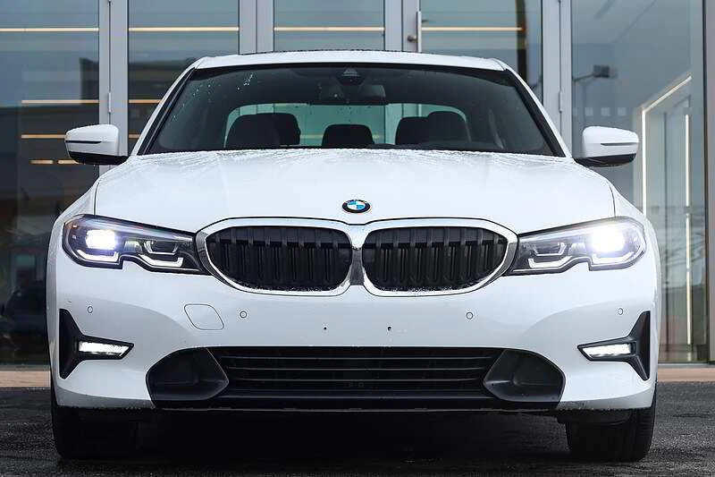 BMW 330 * CARFAX *    | Mobile.bg   2