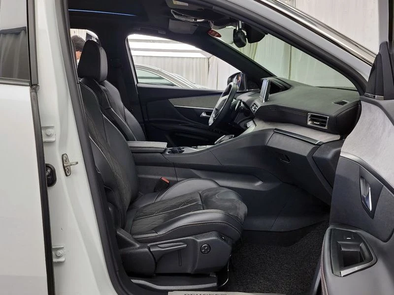 Peugeot 3008 2.0 BlueHDi GT, снимка 11 - Автомобили и джипове - 54587241