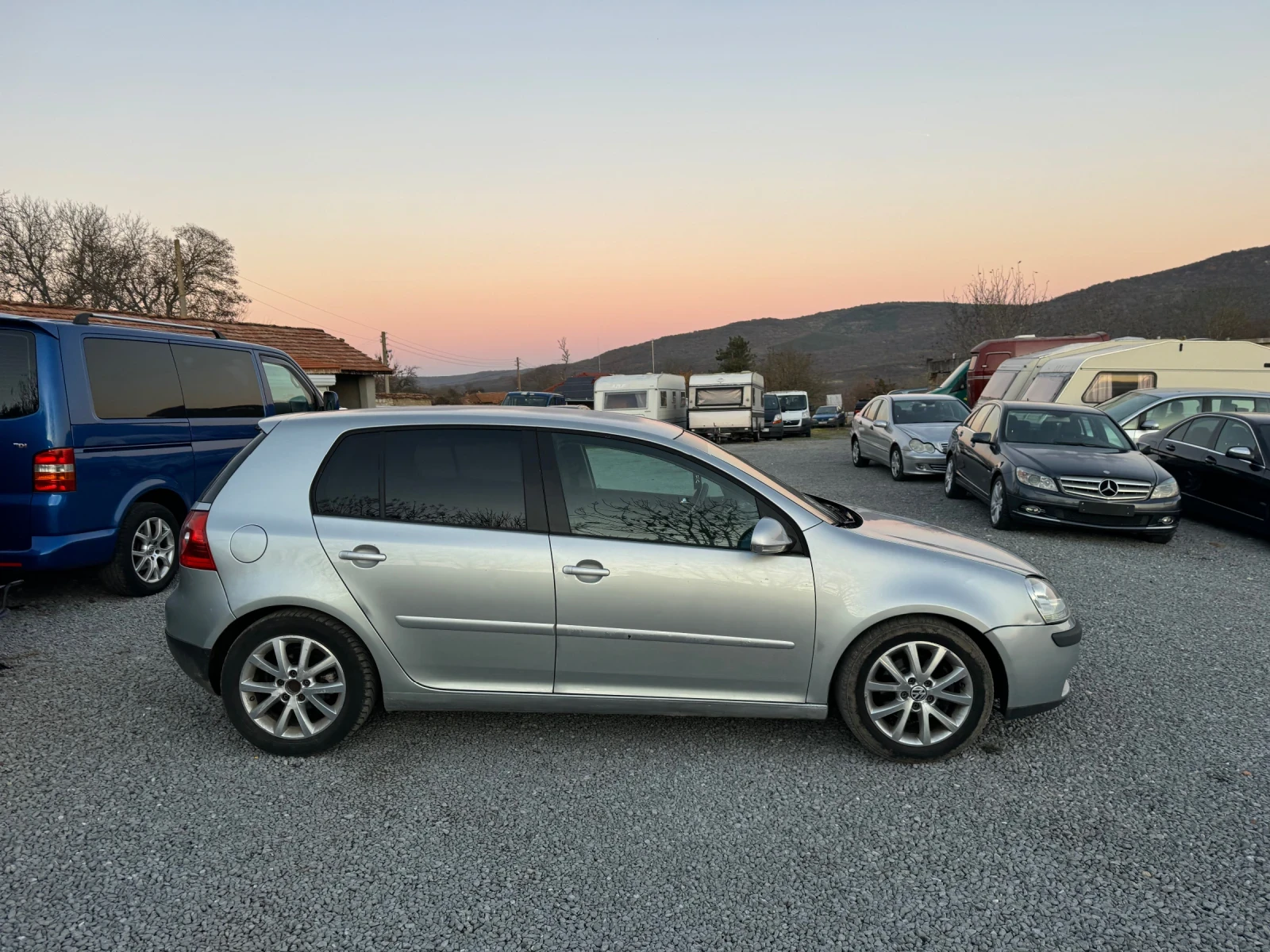 VW Golf 5 1.9тди 105к.с 6 скорости  - изображение 3