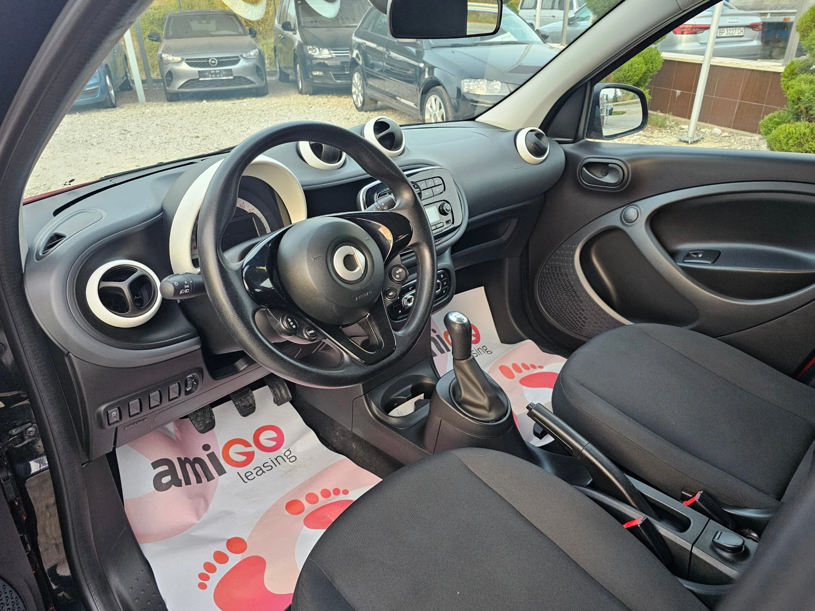 Smart Forfour 1.0 БЕНЗИН EURO 6b! ! КЛИМАТИК - изображение 9