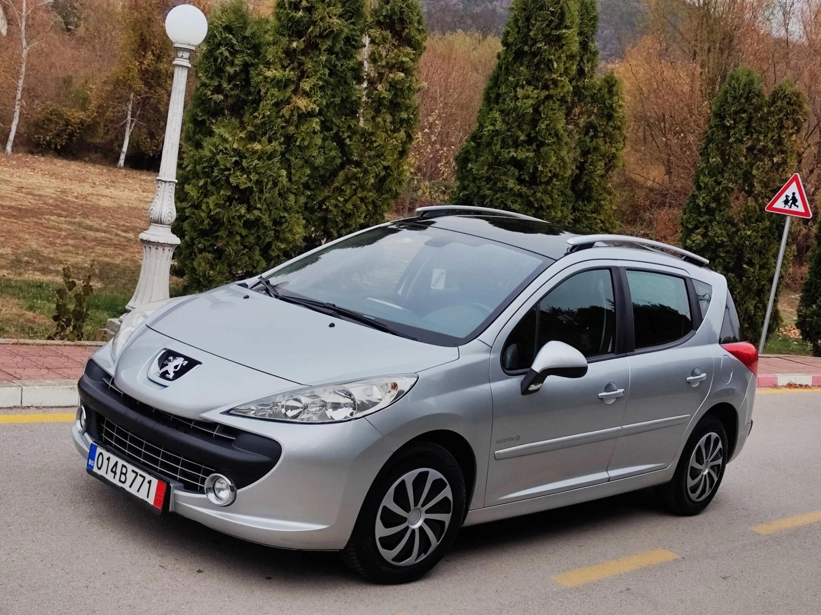 Peugeot 207 1.4I 16V(95)* LIMITED-EDITION* НОВ ВНОС*  - изображение 3