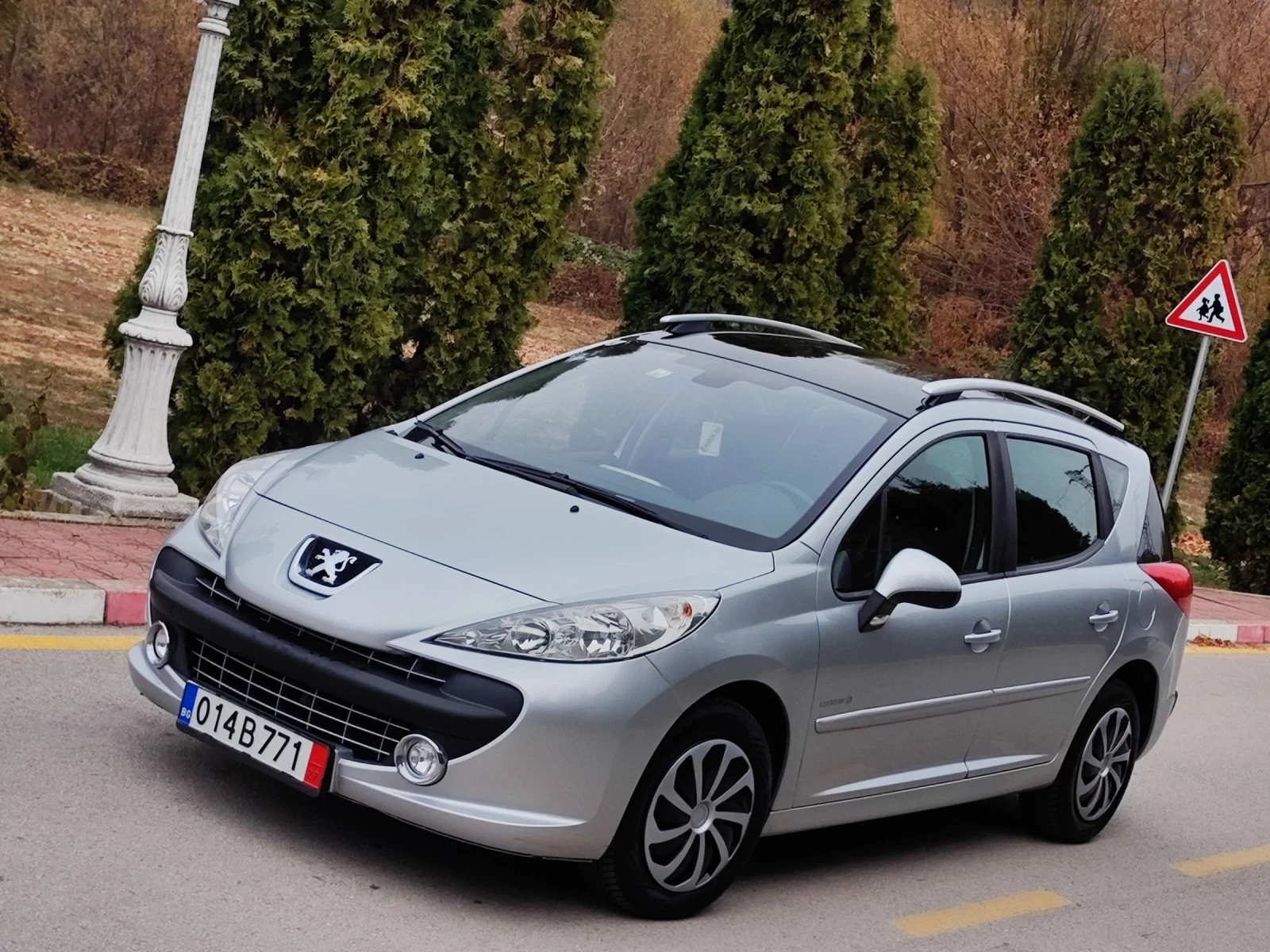 Peugeot 207 1.4I 16V(95)* LIMITED-EDITION* НОВ ВНОС*  - изображение 2