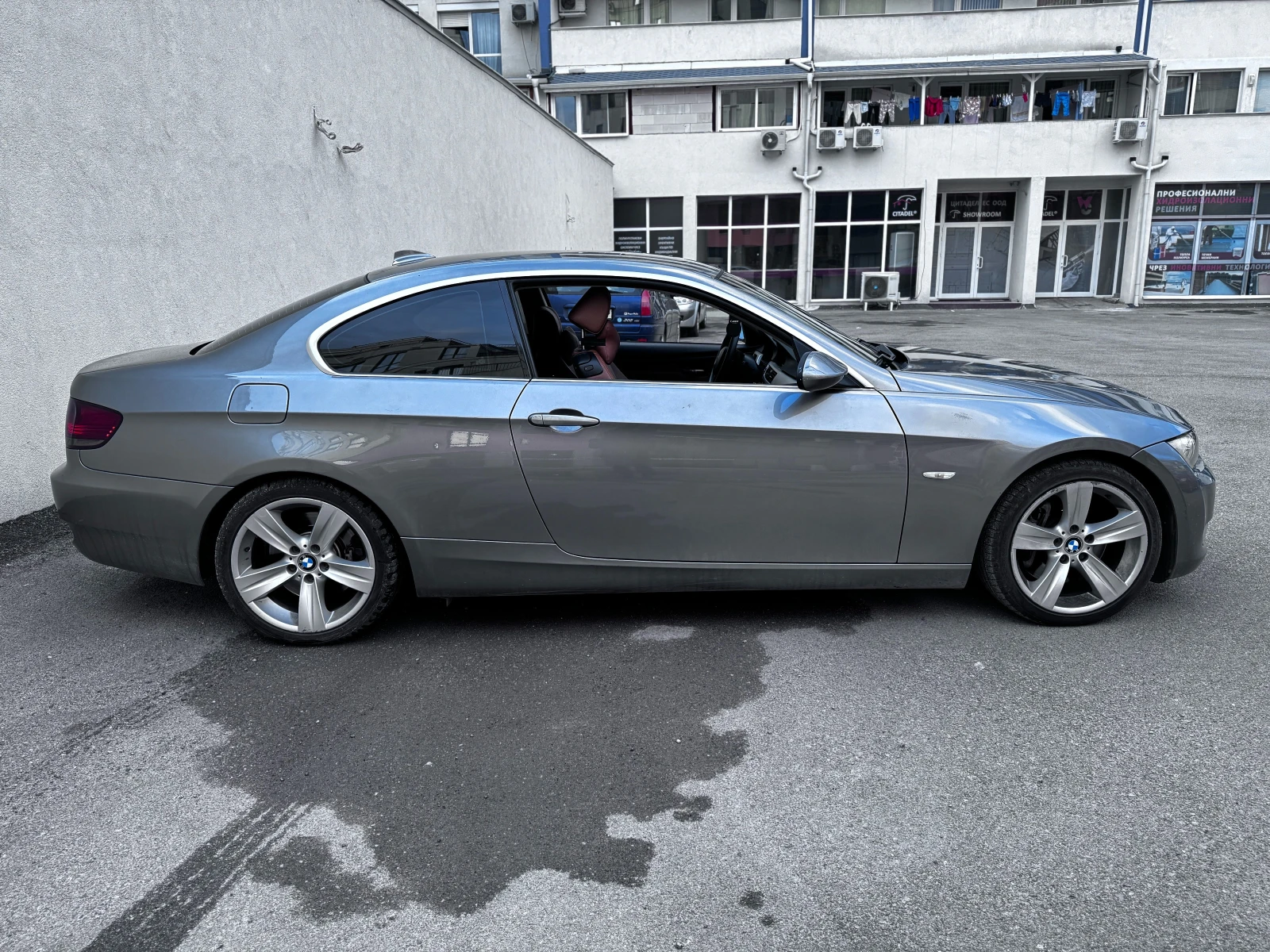 BMW 330  - изображение 7