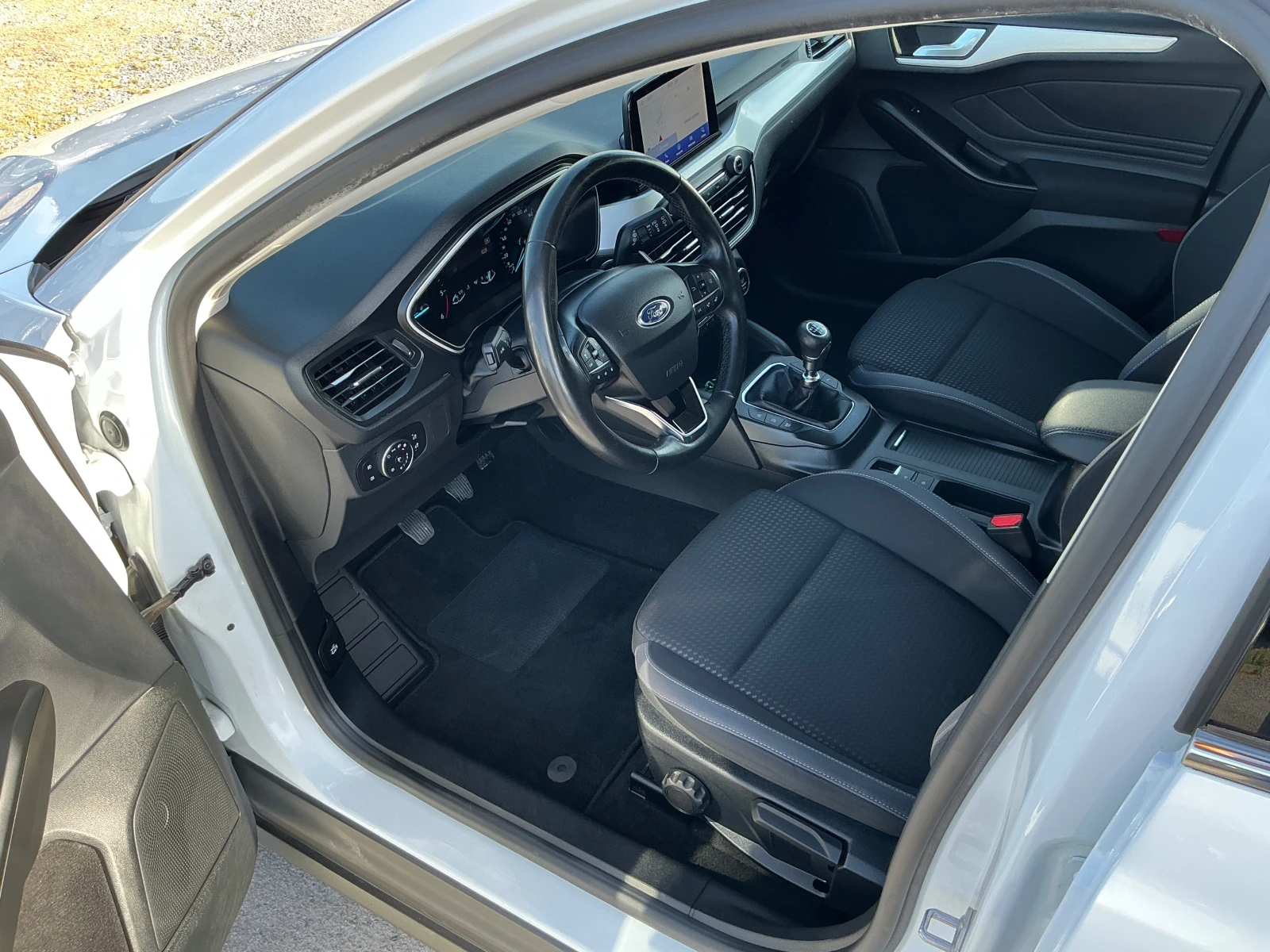 Ford Focus 1.5 TDCI | Mobile.bg   13