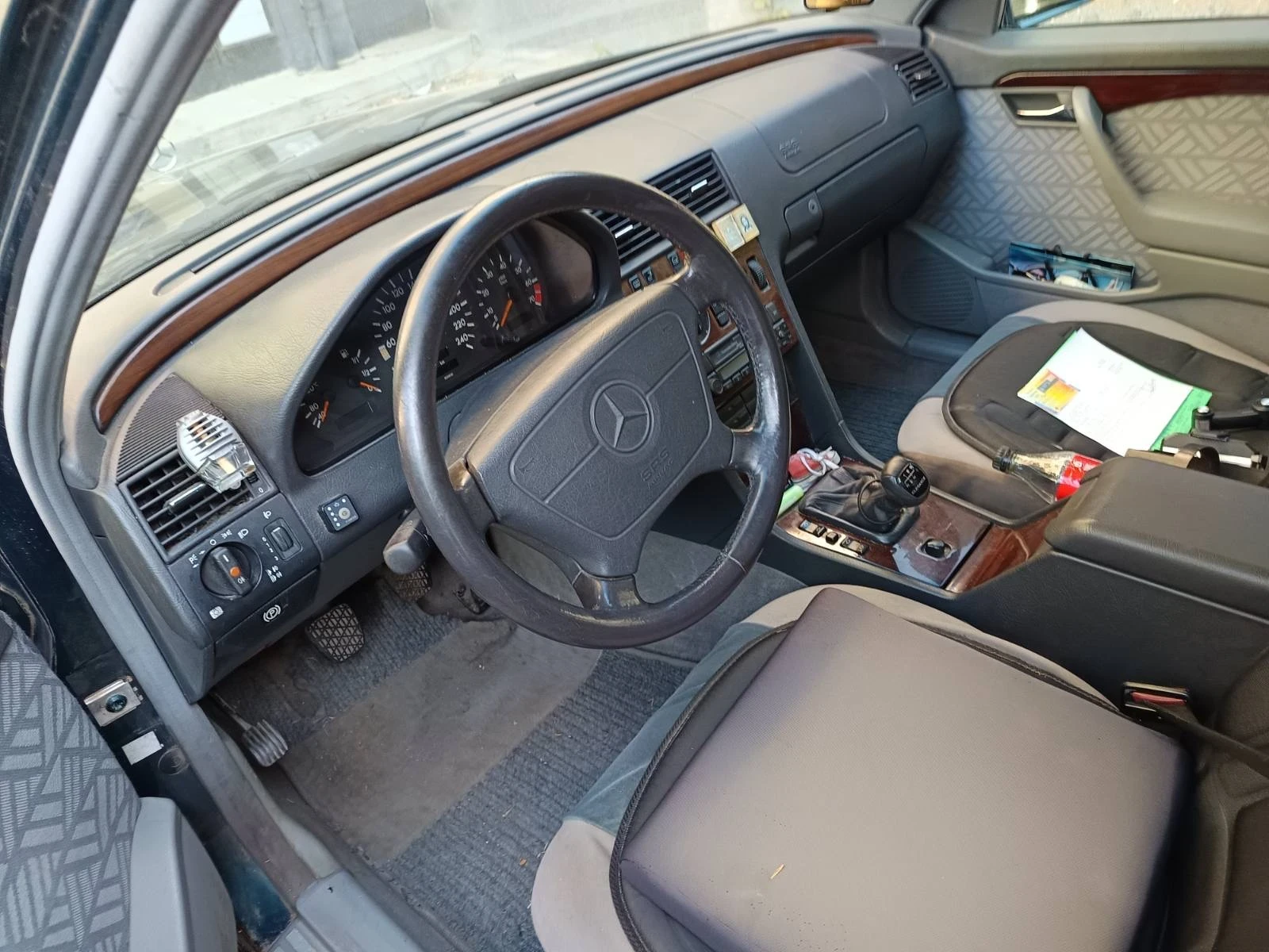 Mercedes-Benz C 180 Газ/бензин - изображение 5