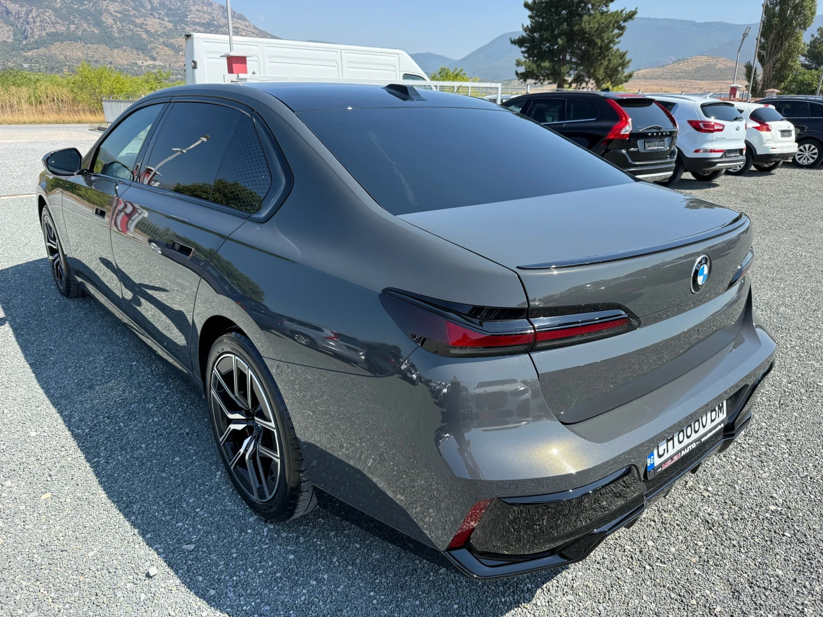 BMW 740 (KATO НОВА)^(X-Drive)^(M-Paket) - изображение 7