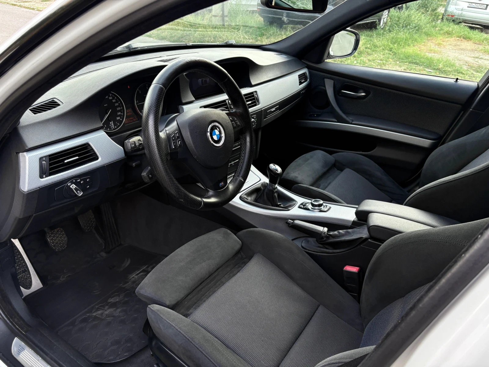 BMW 320 M-PACK* X-DRIVE* NAVI* FACELIFT*  - изображение 7