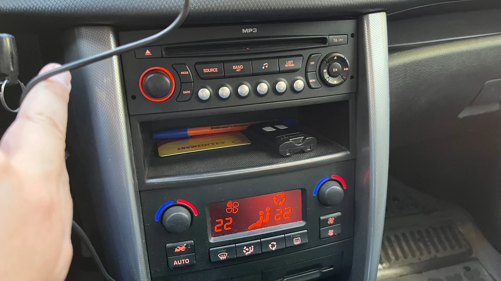 Peugeot 207 1.6 HDI - изображение 3