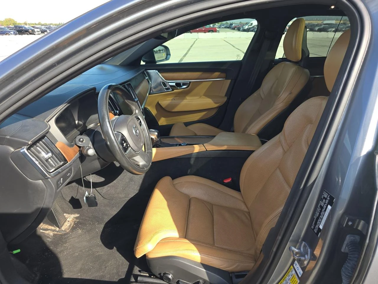 Volvo S90 Bower&Wilkins* T6 INSC* Обдух* HeadUp* Distronic*  - изображение 6