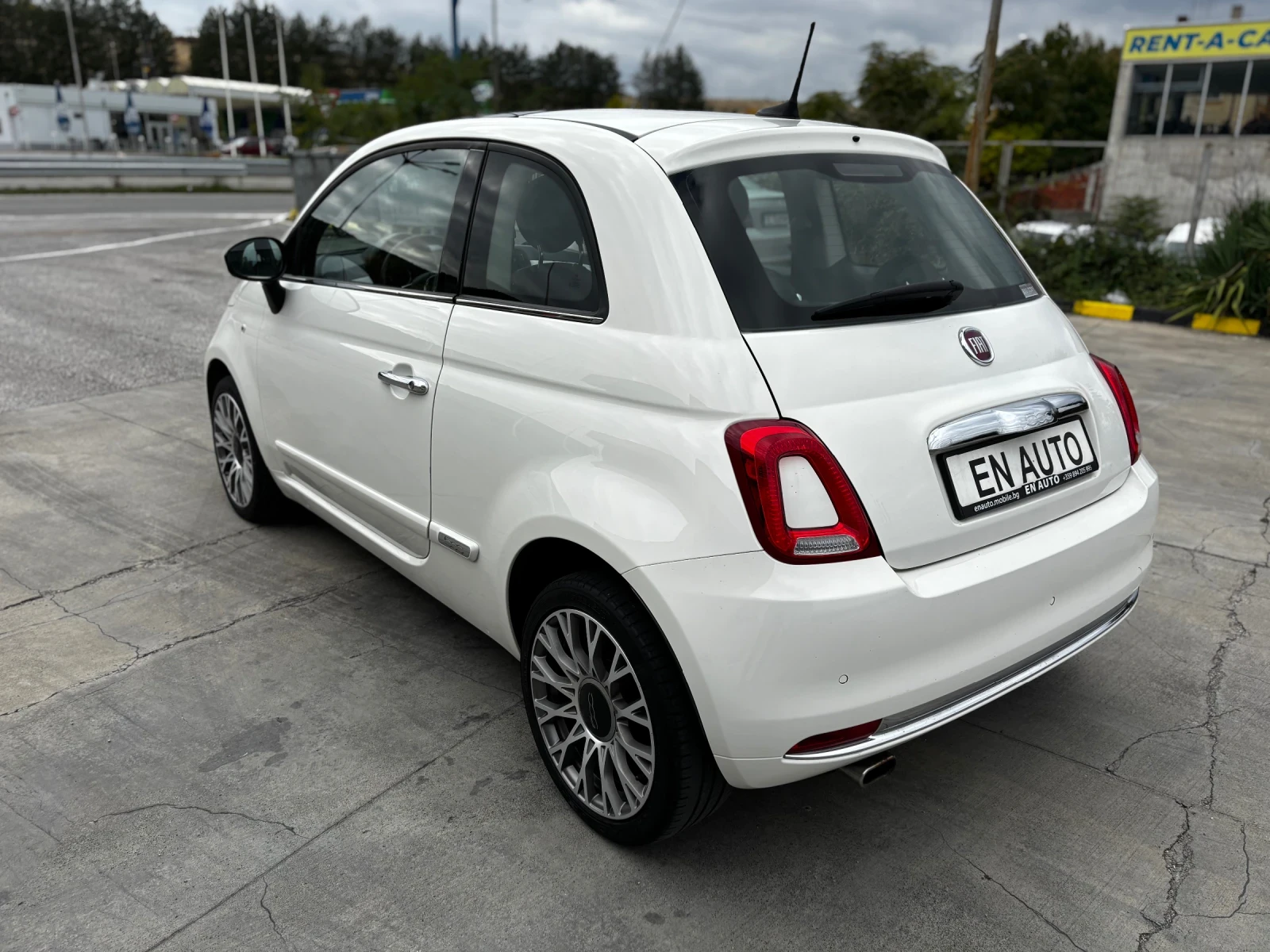Fiat 500 1.2 i* 127 000 KM* KTEO* COC* SERVICE BOOK*  - изображение 6