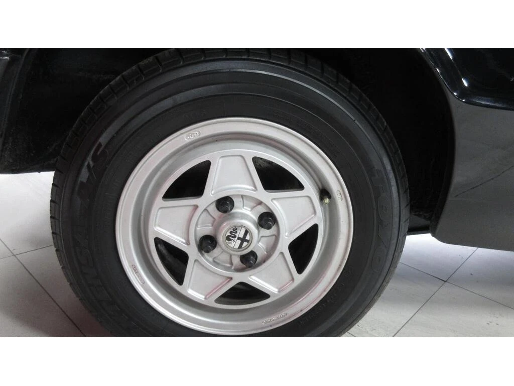 Alfa Romeo Spider * Graduate Spyder Injection * CARFAX * ���� �� �� | Mobile.bg � ����������� 11