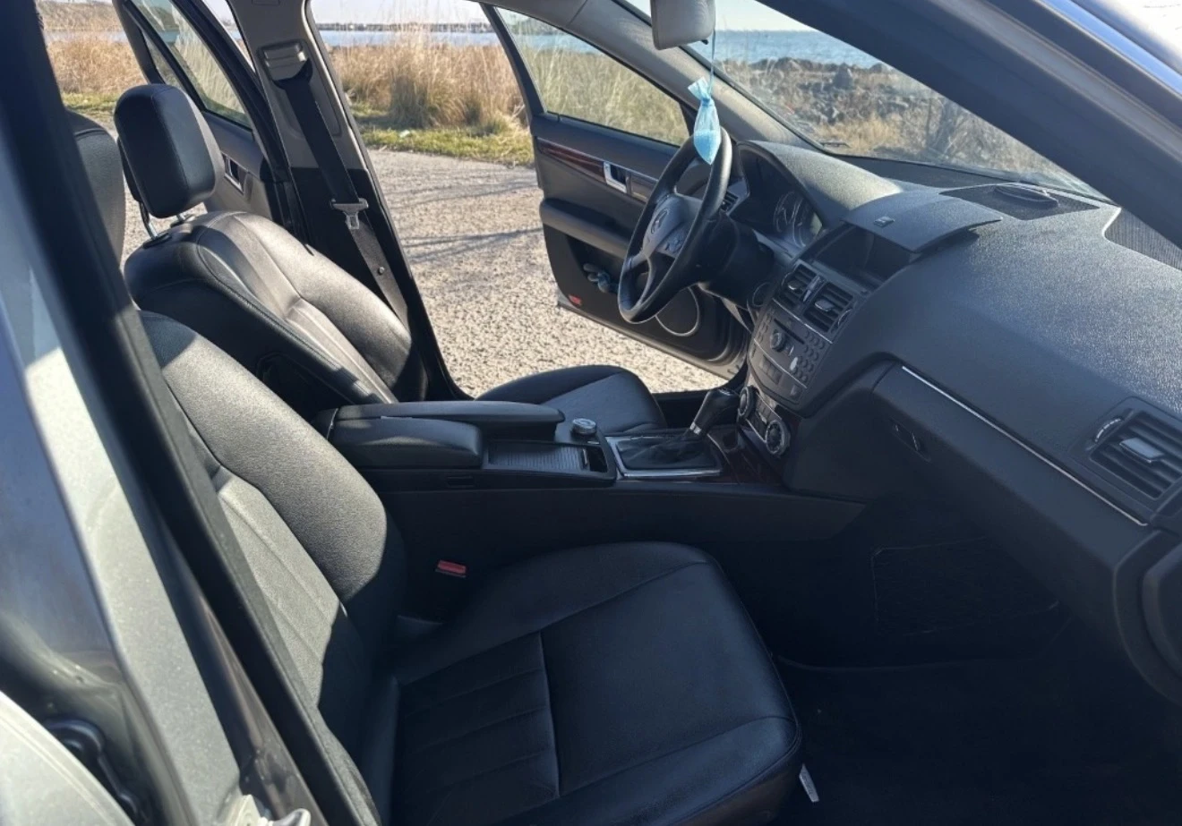 Mercedes-Benz C 300  - изображение 7