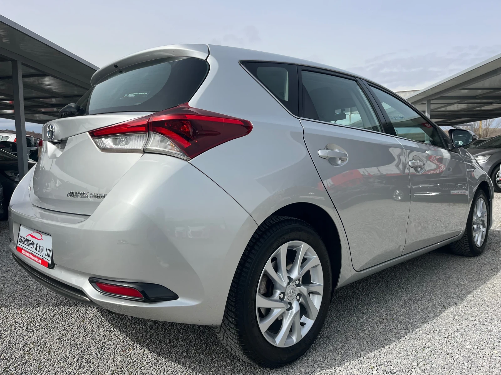 Toyota Auris 1.8Hybrid Active - �������� ������� � Toyota | Mobile.bg � ����������� 6