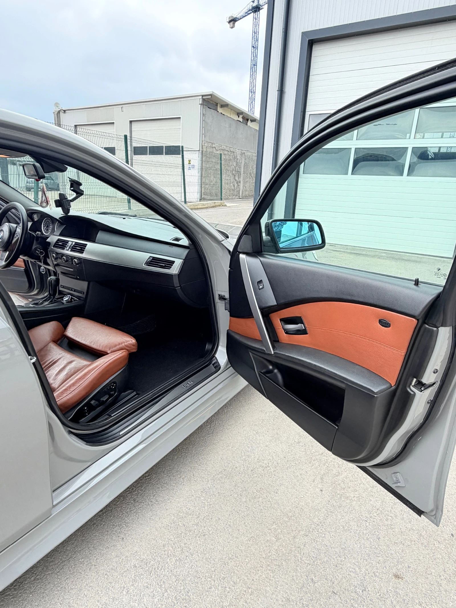 BMW 535, снимка 10 - Автомобили и джипове - 54161283