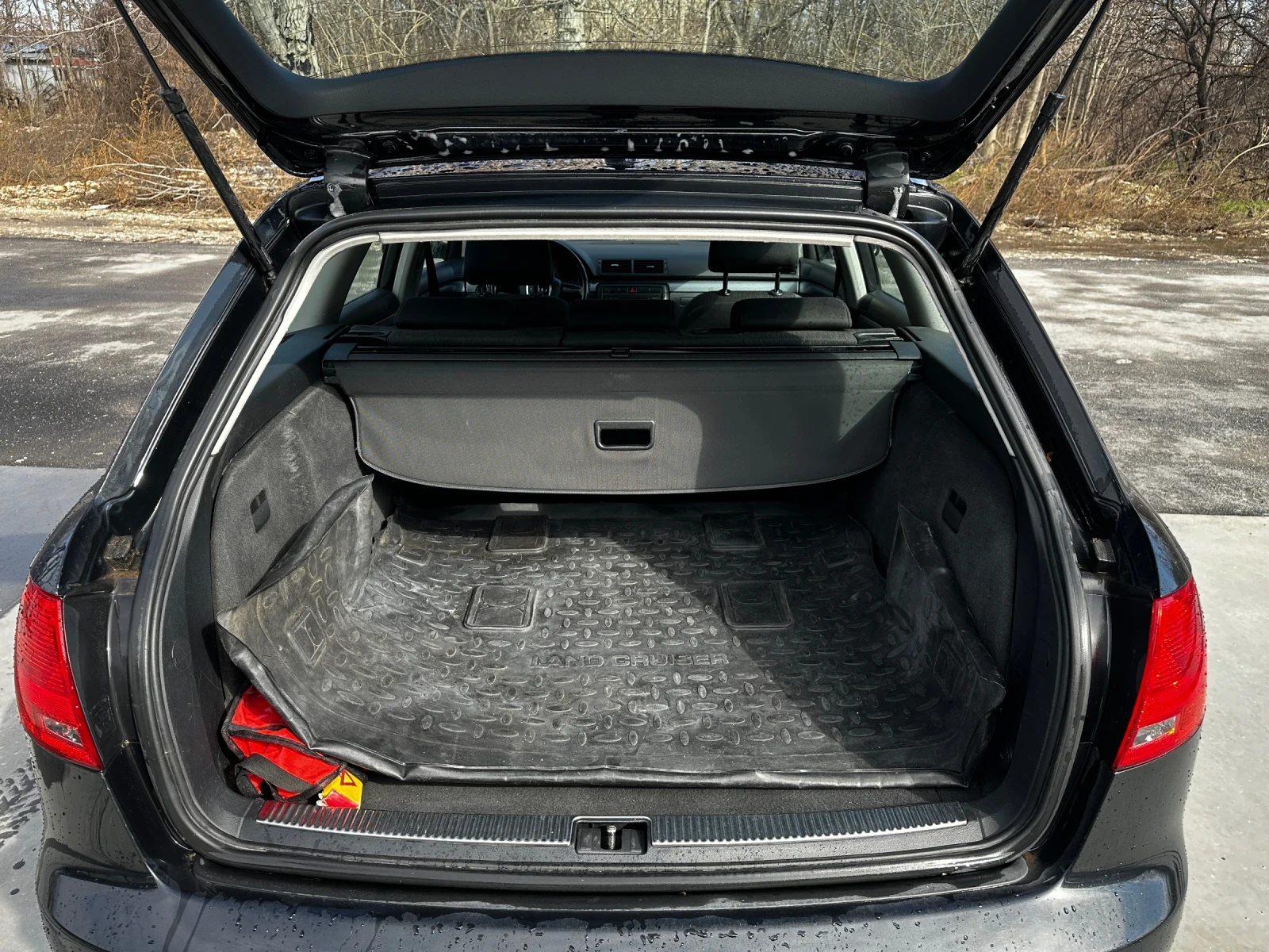 Audi A4 1.9тди, снимка 15 - Автомобили и джипове - 54424617