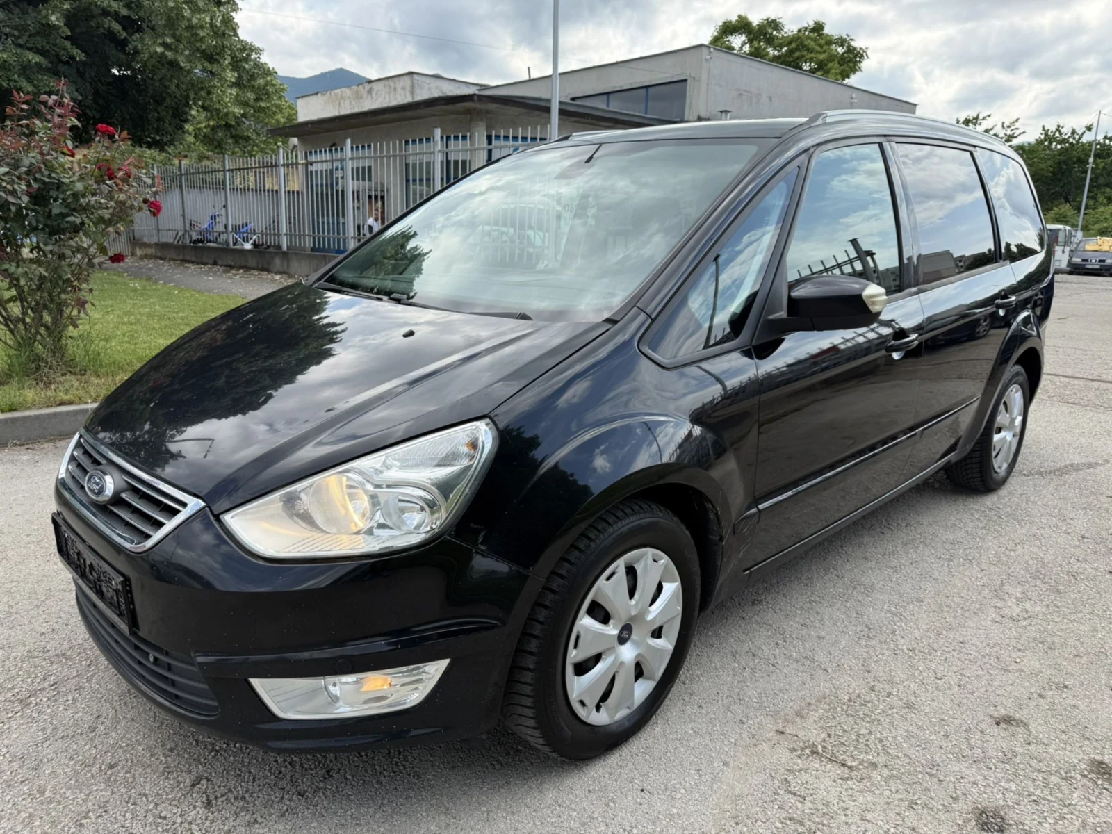 Ford Galaxy 2.0, снимка 3 - Автомобили и джипове - 54798156