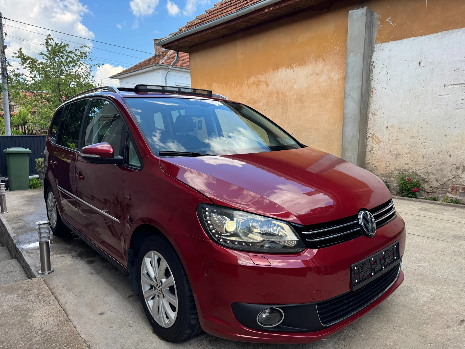 VW Touran 2.0TDi, снимка 3 - Автомобили и джипове - 55087548