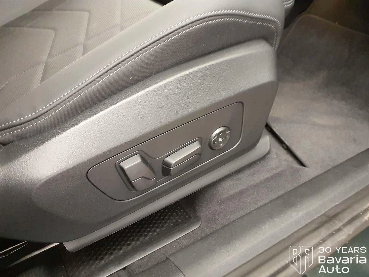 BMW 218 i Active Tourer M Sport Paket Steptronic, снимка 14 - Автомобили и джипове - 55597912