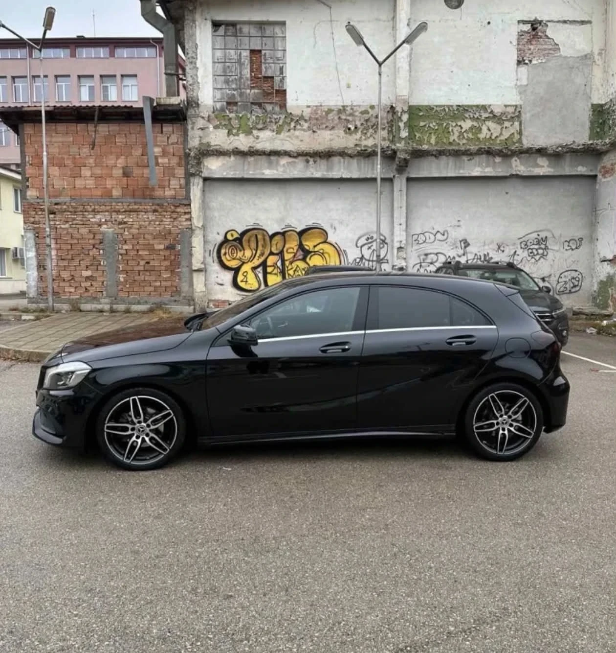 Mercedes-Benz A 200 AMG, снимка 2 - Автомобили и джипове - 55653015