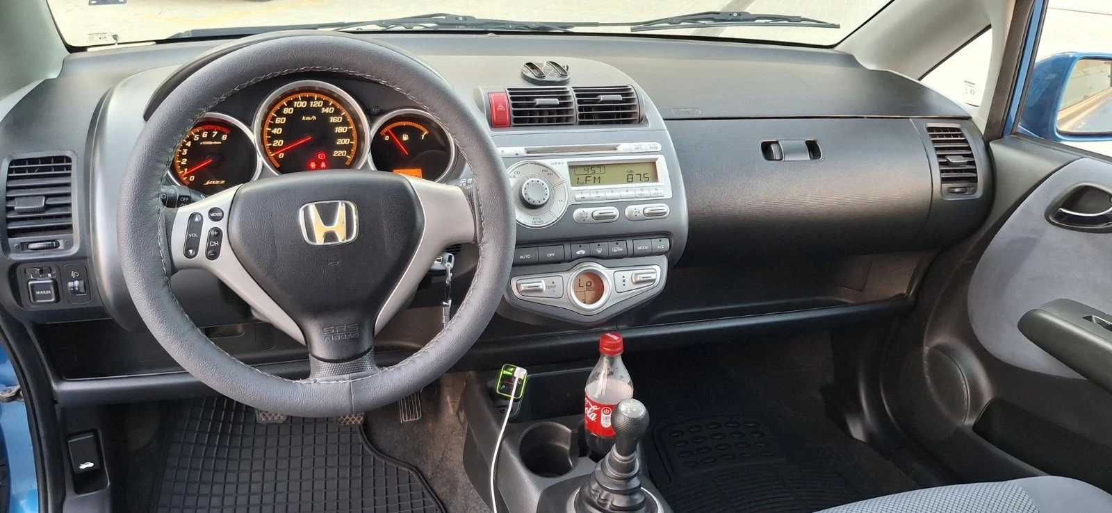 Honda Jazz 1.4 бензин 2007 год , снимка 8 - Автомобили и джипове - 56345211