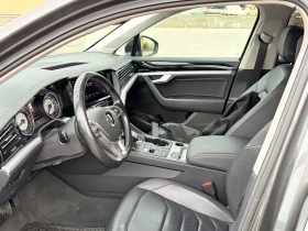 VW Touareg 3.0TDI , снимка 7