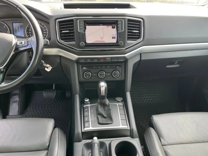 VW Amarok 3.0 TDI V6 4MOTION 258к.с., снимка 14 - Автомобили и джипове - 52088094