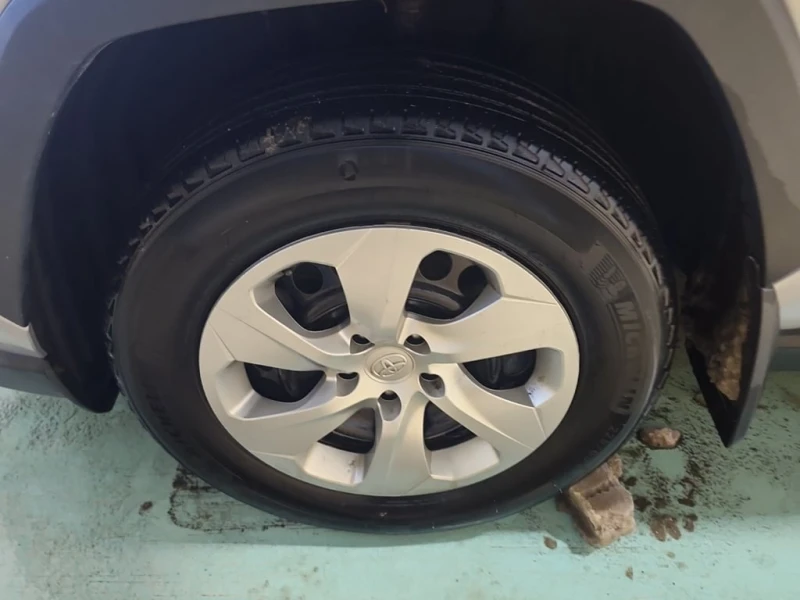 Toyota Rav4 * LE * CARFAX * , снимка 6 - Автомобили и джипове - 52959195