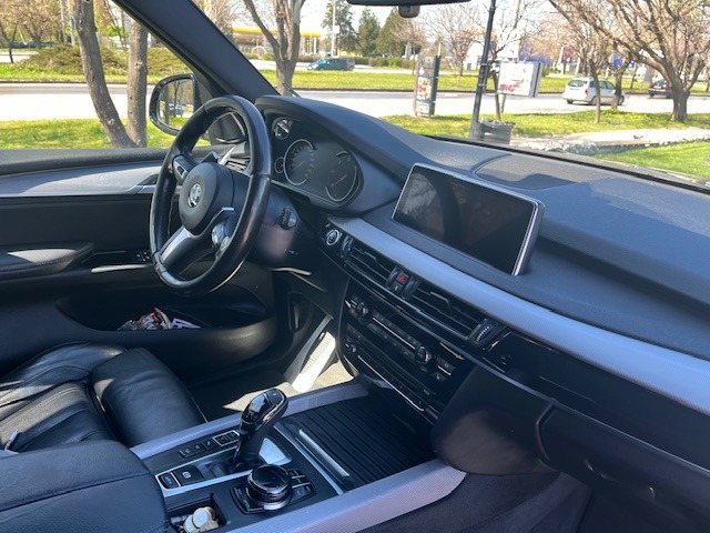 BMW X5, снимка 5 - Автомобили и джипове - 45023521
