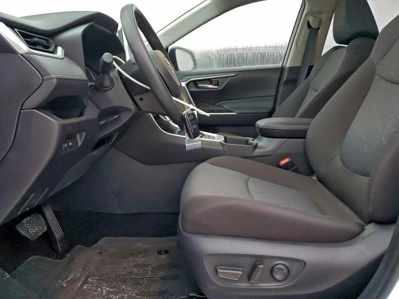 Toyota Rav4 WOODLAND EDITION* КЛип на мотора* CARFAX - изображение 7